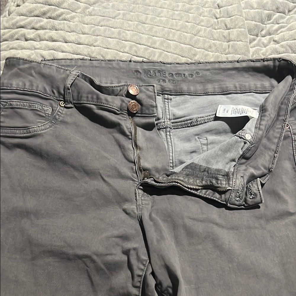 Women’s Gray Jeans